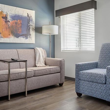 Stayapt Suites مونتغومري المظهر الخارجي الصورة